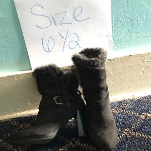 Size 6 1/2 high heel boots